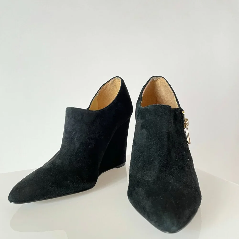 Minimalist | Jessica Simpson Suede Wedge Bootie | Black Gold Zipper Detail | 6.5